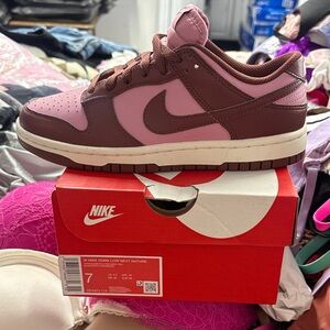 Women nike dunks